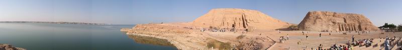 Panoramica Abu Simbel.jpg